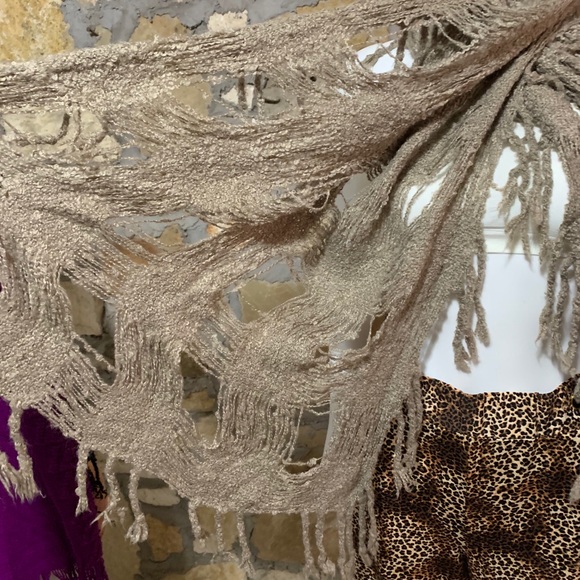 distressed gold scarf - Picture 2 of 2